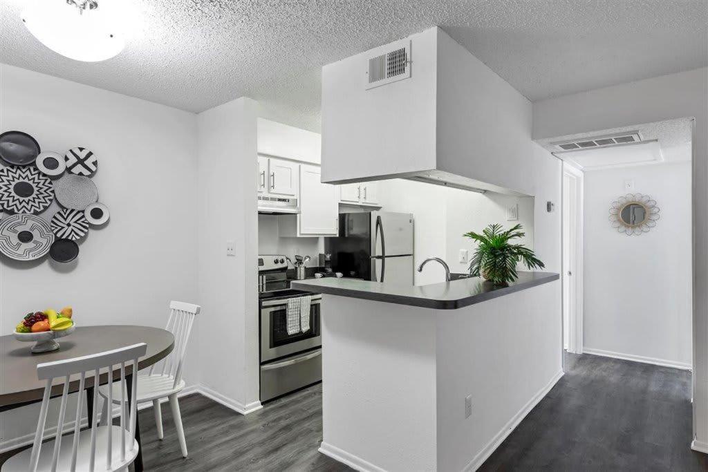 Special Apartment 1Br With Gym And Parking Bradenton Exteriör bild