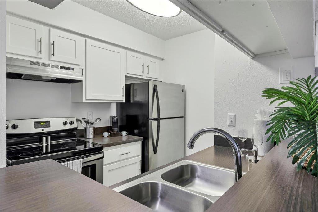 Special Apartment 1Br With Gym And Parking Bradenton Exteriör bild